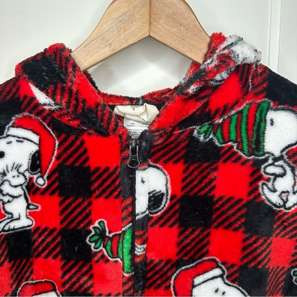Munki Munki Snoopy Red Buffalo Plaid peanuts Onesie Pajamas fleece small - Picture 3 of 9